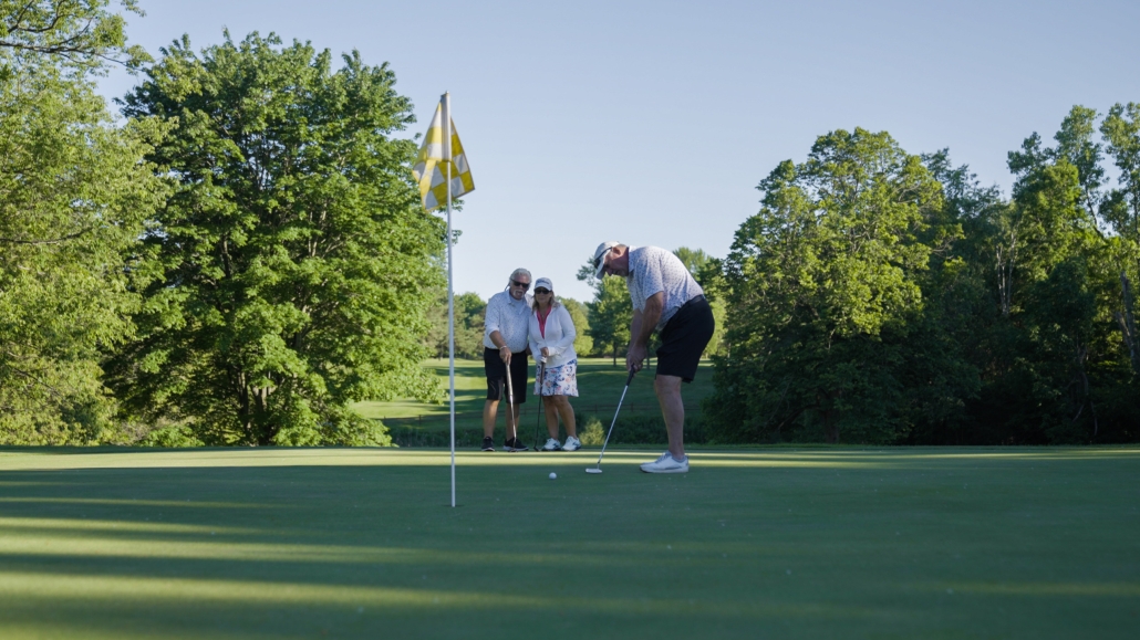 Putting driving Huron Shores Golf Public Golf