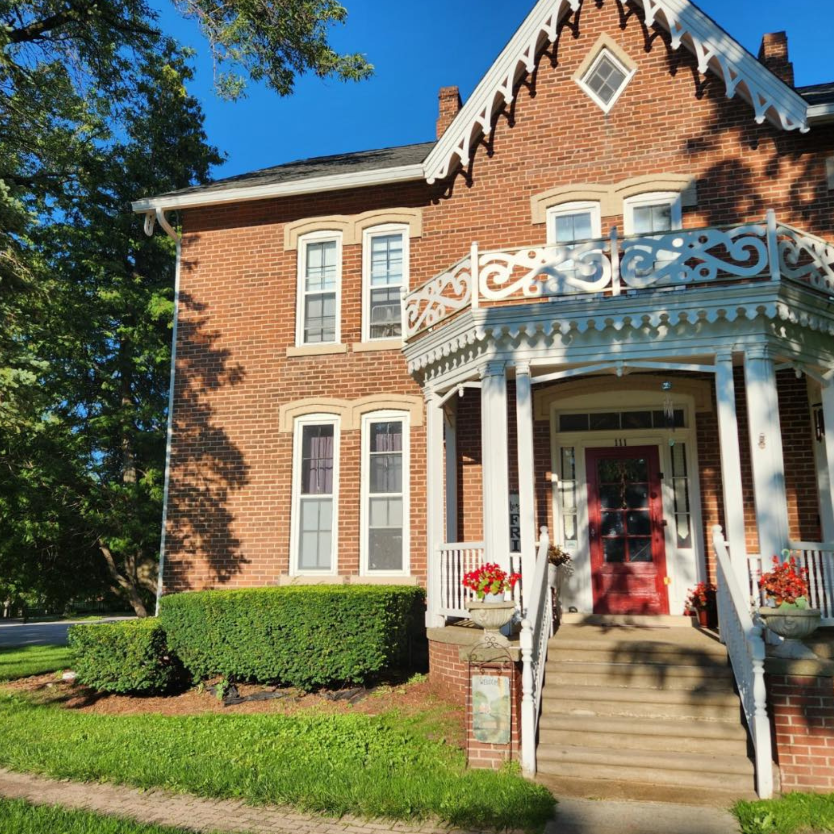 Raymond-House-Port-Sanilac-Huron-Shores