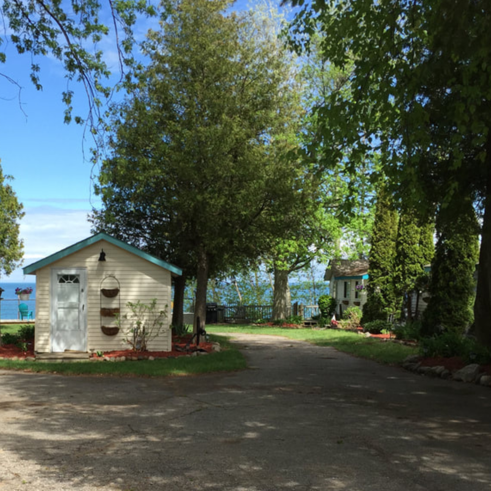 Wipp-Inn-Port-Sanilac-Huron-Shores